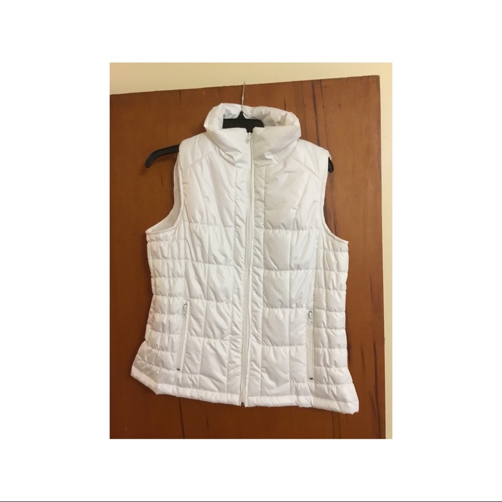 White puff vest